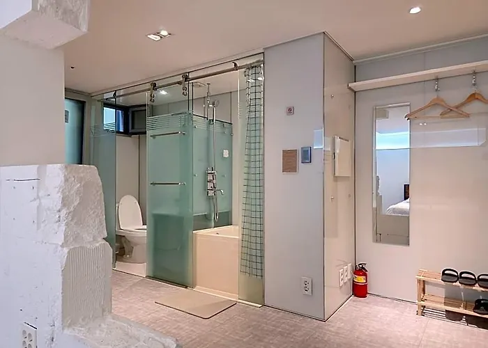 Hotel Lookhome